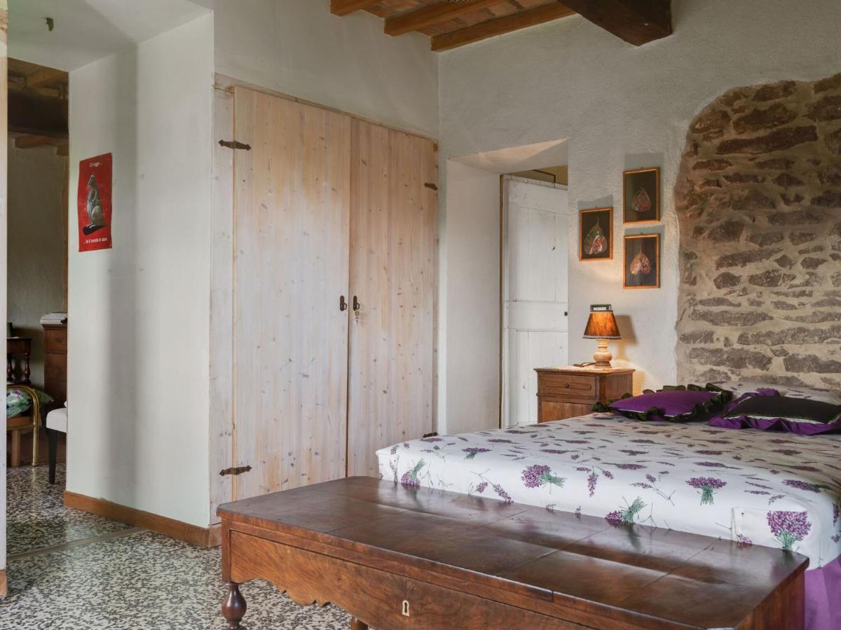 Soulful Holiday Home In Modena Wth Garden Pokoj fotografie