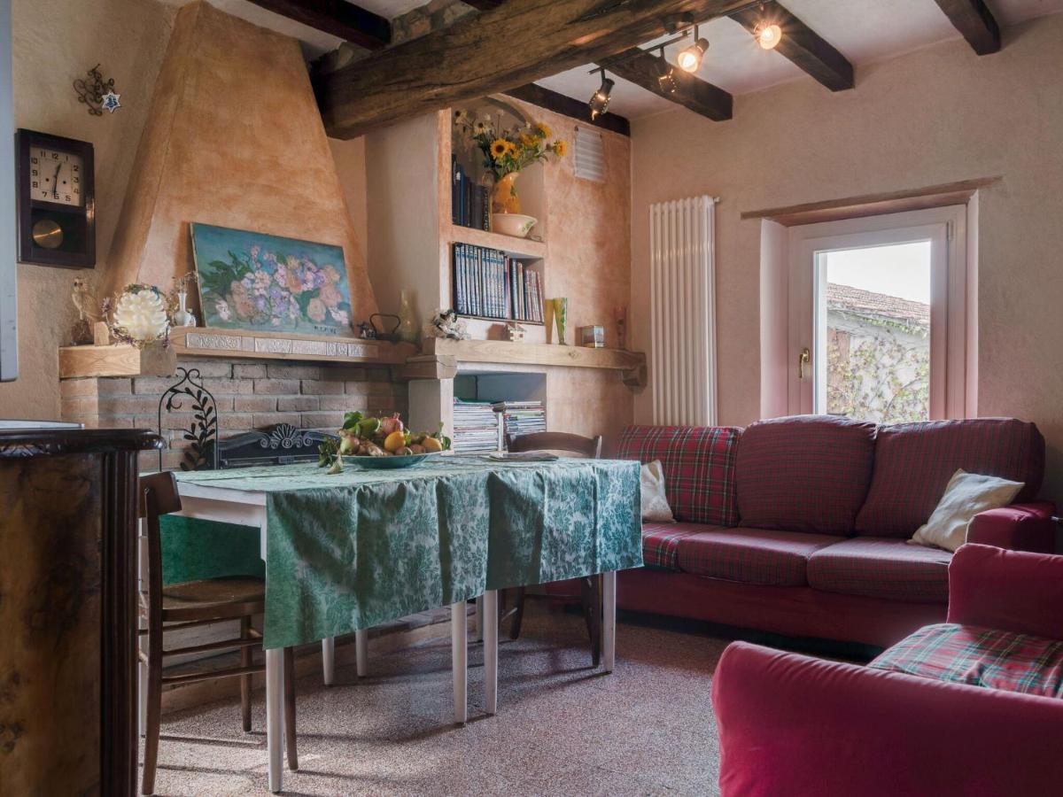 Soulful Holiday Home In Modena Wth Garden Pokoj fotografie
